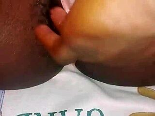 en-chan's three finger clit technique makes her drip!