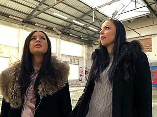 Julia Parker And Maria Gail Risky No Condom FFM Threesome!