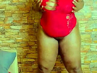 hey check sundaydogood614's latest shaved pussy play