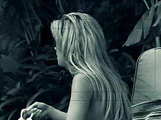 aubrey adams rubs pussy then fucks outdoors in heels sunshine