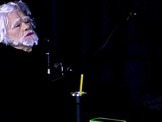 흑인들 위해 CLT 그만두고 시어 레드 하드코어 장면?