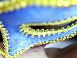 น้องนิว sucks cock then gets pussy licked amateur asian creampie