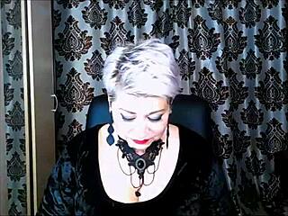 One of wife's mature webcam whore days squirting wildly!