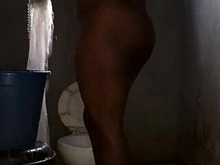 Naijahomemadepussy Takes Her Sexy Curvy Morning Shower
