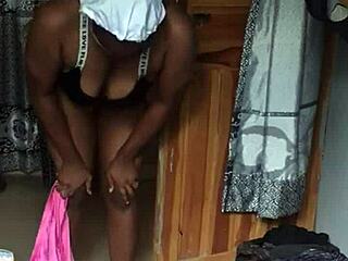 Naijahomemadepussy Takes Her Sexy Curvy Morning Shower