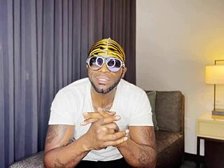 i love taking rome majors' huge cock from behind