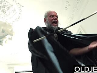 Young Slut Fucks Professor on Valentine's—Amazing Cumshot!