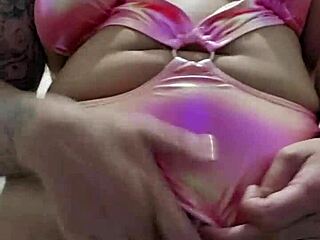 damn this miniskirt gets cocks hard outside