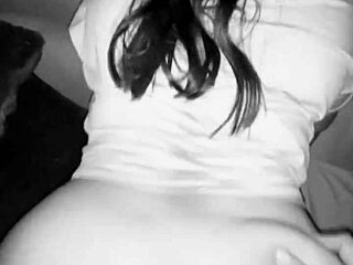 ohh damn that big ass culona gets pounded hard on the couch