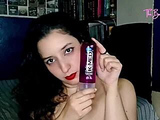 your milf neighbor flashes lingerie asmr with smudged lipstick?