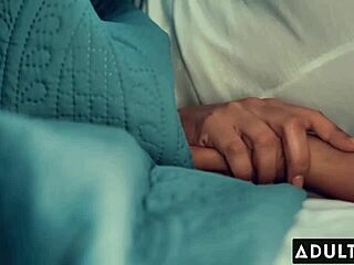 alina lopez begs kendra spade to forgive her pussy licking sins