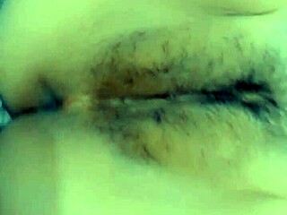 hola, i'm a sexy 19yo colombian in ecuador, hit me up to meet