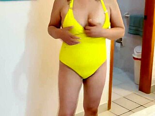 whoa, mature pool tease makes guys cum watching her huge tits