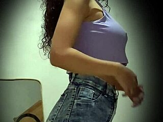 Hidden Cam Catches Cute Colombian Model's Outdoor Tits and Pussy Exposure