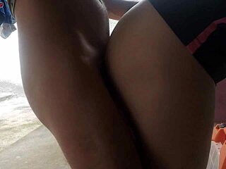 housewife pays tech with her fat ass hubby away