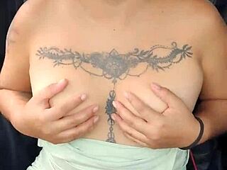 Flashing Panties And Tits On Highway In Car