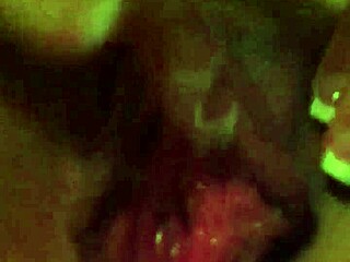 Girlfriend's dripping pussy fingered to cum?