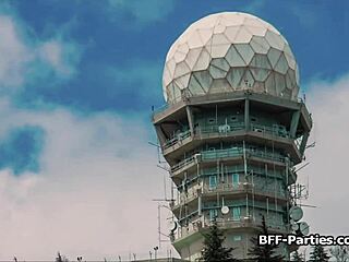 me and friends in alien cosplay foursome pounding hard with monster dildos