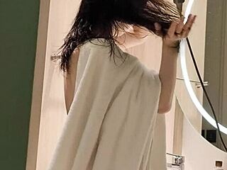 Skinny japanese college girl shows off her cute feet and legs 😍