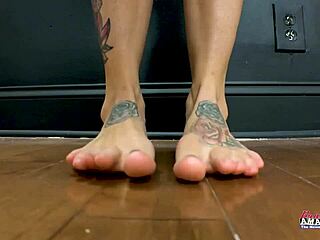 Brunette Sabrina Sucks Juicy Cock For Facial Cumshot