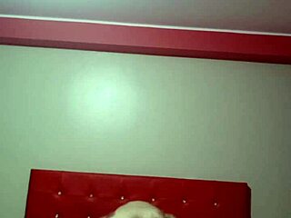 Candyboom's Peruvian Pussy Licked Before Missionary Pound