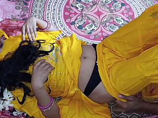 Desi Bhabhi Chudai Dirty Hindi Audio Wedding Bride Talk