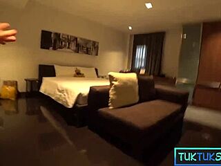 Petite thai student picked up in tuktuk craves hardcore fuck