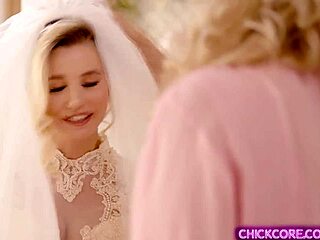 Carolina Sweets' young bride pussy licked tribbed by grandma Julia Ann