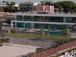 Blonde Boxing Babe Eliz Takes Trainer's Intense Anal Gaping Bent Over Cowgirl