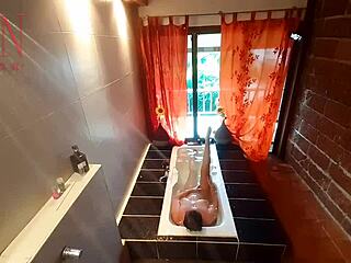 hey voyeur, watch housewife shave pussy shower bath strip? 👀🛁