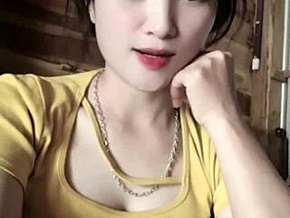 Hey this vietnamese girl from music videos looks so sexy right