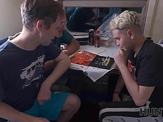 that russian girl on the train had such a juicy pussy...