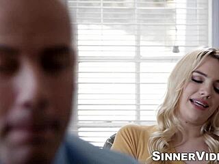 Derrick Pierce Rams Monster Cock Into Kendra Spade's Tight Shaved Pussy!