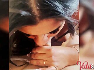 Barna latin amatőr keményen megbaszva nagy fekete fasszal