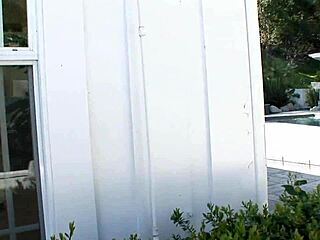 Mackenzee Pierce's Tight Asshole Gets Hard Pounded Doggystyle!