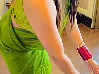 Desi Hot Bahu Craves Sasur's Intense Pussy Pounding