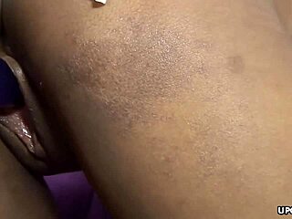 lesbian blondes andrea kelly sunshine toy pussies deep sloppy