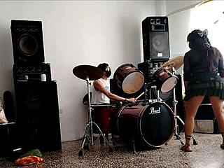 neighbors in uniform roleplay: she strips dancing shaking huge curvy latina ass for them