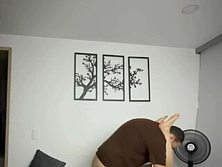 wanna see this hot colombian couple creampie after doggystyle pounding