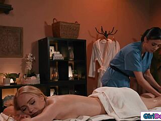 wanna feel my tongue slide from mouth to pussy?