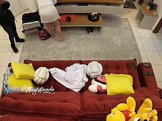 hot wife thay ksada fucks delivery boy on sofa