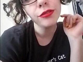 Be my anal slut for mistress's nonnude sexting session