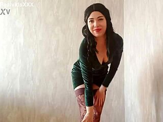 wanna tease your shaved pussy till deep orgasm in stockings?