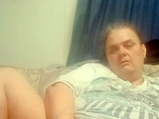 Fierce Strapon Tribbing Fingering Maledom Kissing