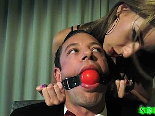 octavia red spies brad newman's cock in between missions