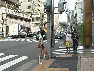 Skinny Japanese slut double penetrated in mmf threesome!