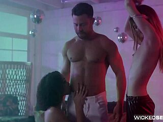 Wicked Seriez Builds Petite Teens: Alexis Tae Molly Little Deepthroat Fuck 18+