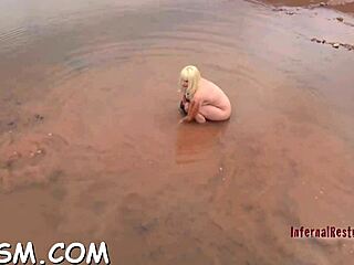 Blowjob hardcore pounding action