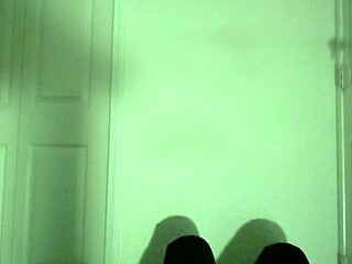 who wants my free private jeans workout routine?