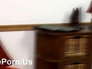 hey sexy babe's horny clit lick turns into hot blowjob sucking